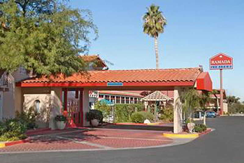 Days Inn By Wyndham Tucson City Center Exterior foto